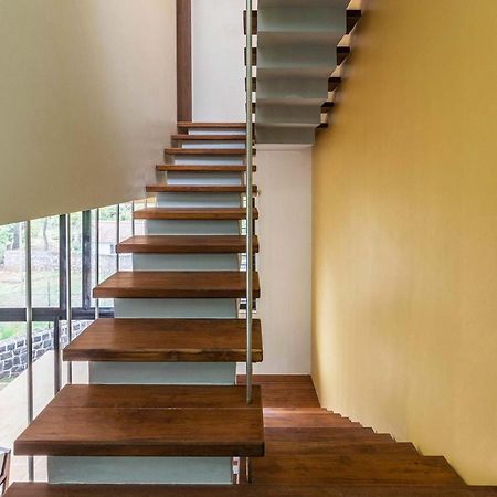 Villa Foresta By Stayvista With Modern Decor, Swimming Pool & Expansive Lawn For A Perfect Escape Lonavala Exterior photo