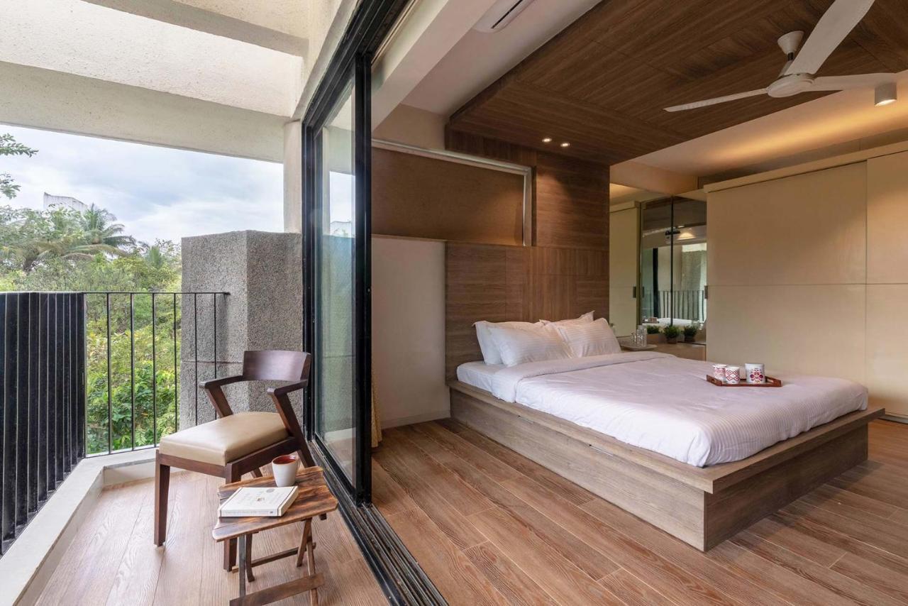 Villa Foresta By Stayvista With Modern Decor, Swimming Pool & Expansive Lawn For A Perfect Escape Lonavala Exterior photo