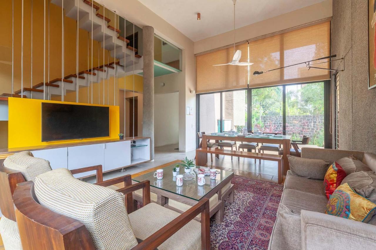 Villa Foresta By Stayvista With Modern Decor, Swimming Pool & Expansive Lawn For A Perfect Escape Lonavala Exterior photo