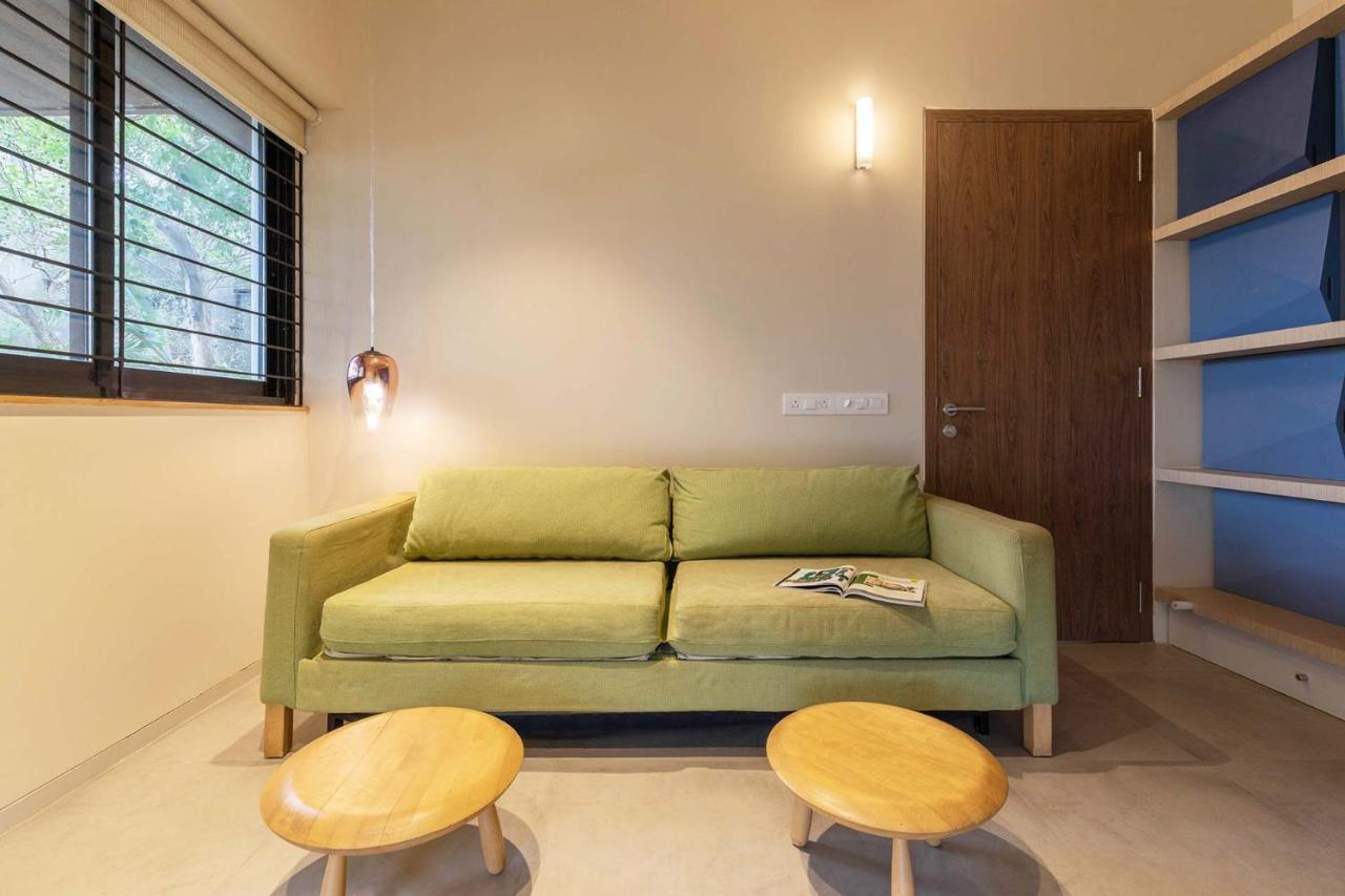 Villa Foresta By Stayvista With Modern Decor, Swimming Pool & Expansive Lawn For A Perfect Escape Lonavala Exterior photo